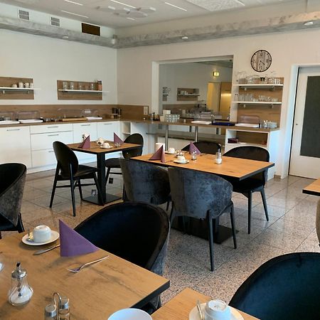 Hotel Zur Therme Erwitte Ngoại thất bức ảnh